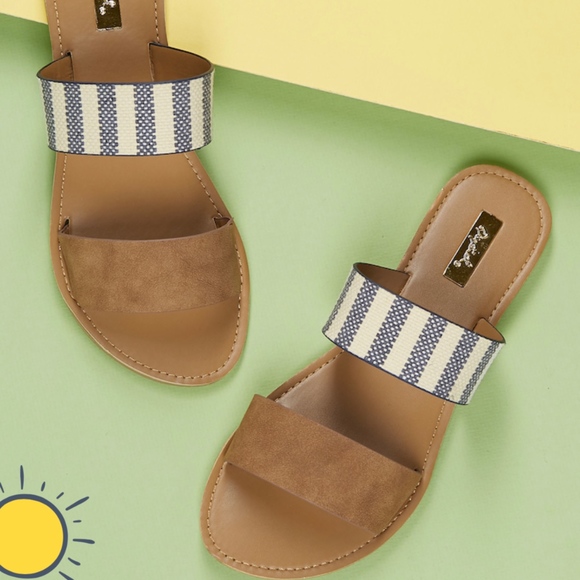 Qupid Shoes - BROWN SANDALS